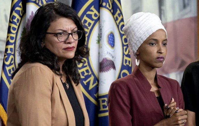 🚨BREAKING: Rep Ilhan Omar and Rep Rashida Tlaib should both be expelled from Congress  

Do you Approve this? 

A. YES
B. NO