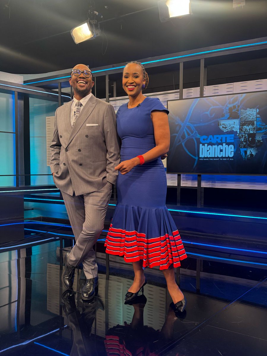 clairemawisa's tweet image. steering the show alongside @macmoleli tonight - great stories in store #carteblanche