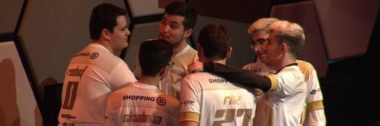 Eles NUNCA vao entender.
O sentimento nao pode parar.