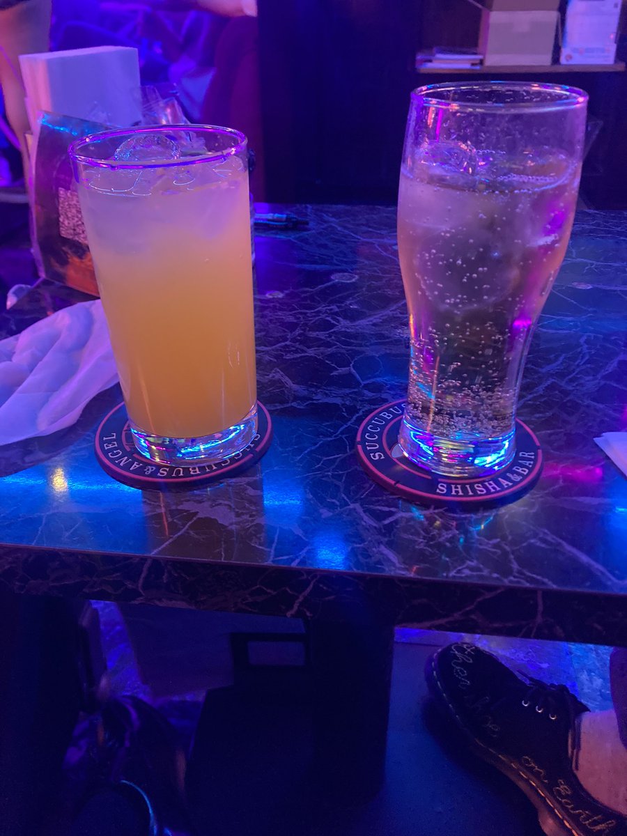 シーシャをハシゴする最高の1日