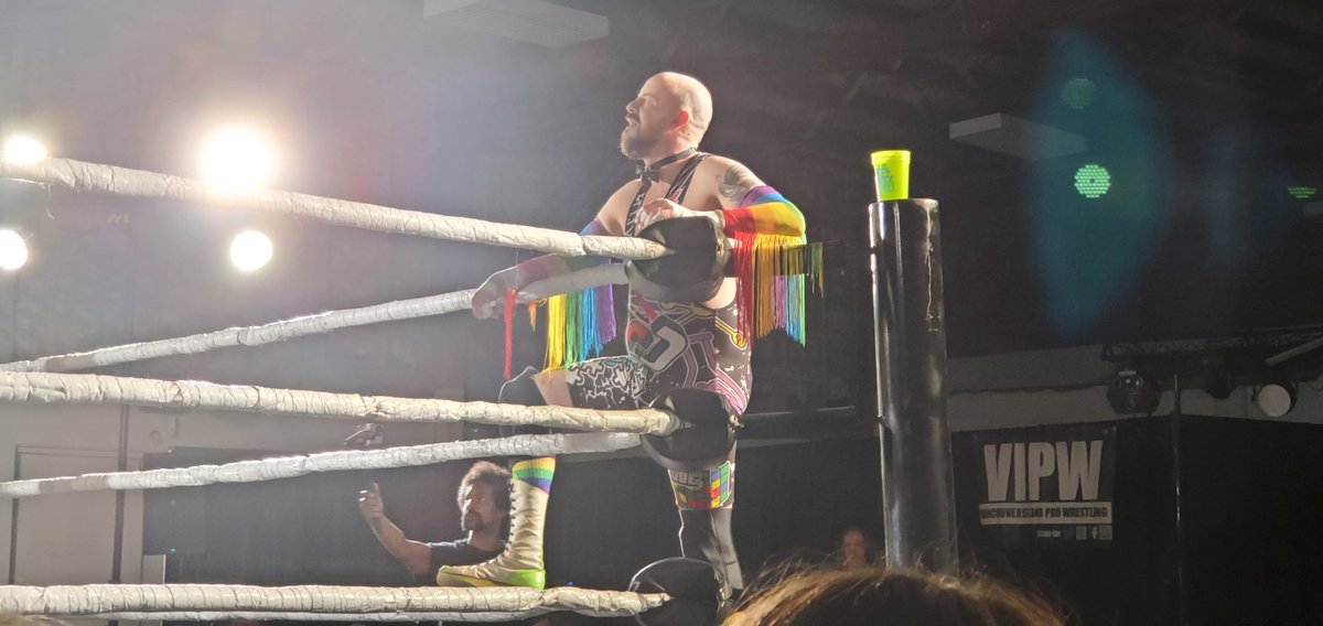 M_Kennedy19's tweet photo. @VIPW_Pro fun night of wrestling and the return of Mr. Danni Deeds!!! He is a good human https://t.co/L3pH70qF2B