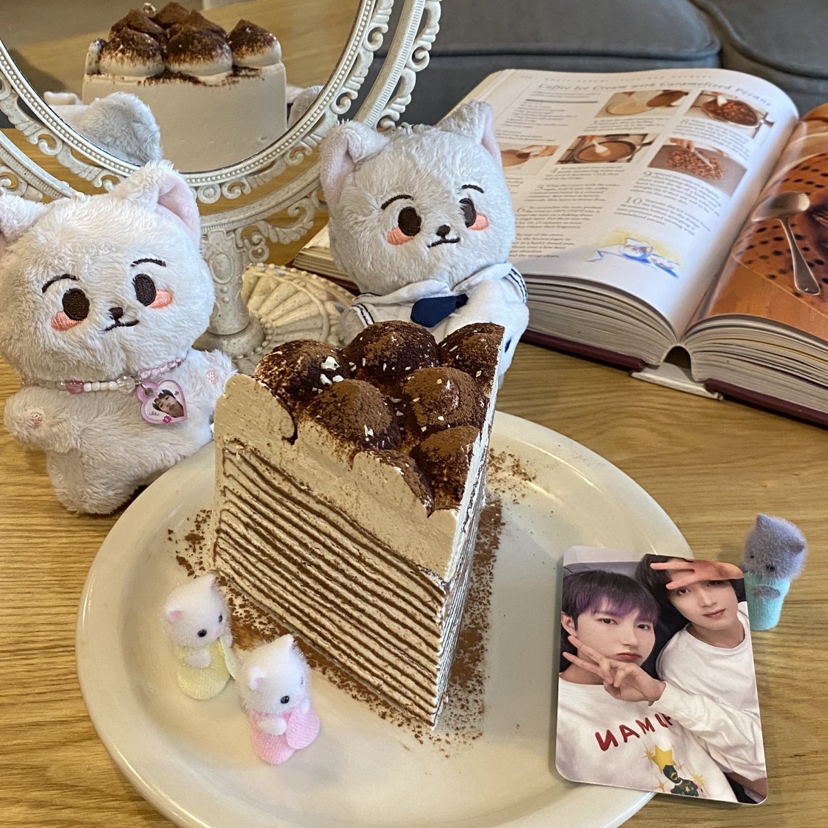 meskipun terlambat selamat atas perni—
happy renjun day🤍 btw jangan put— ldr lama lama ya