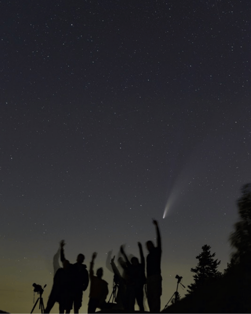Zenderfull's tweet photo. Discover the magic within and create your destiny under the stars! 🌟  
_
Découvrez la magie intérieure et créez votre destin sous les étoiles! 🌟  
#destiny #starrynight #zenderfull #zenderfullexperience https://t.co/cjML6ITA2M