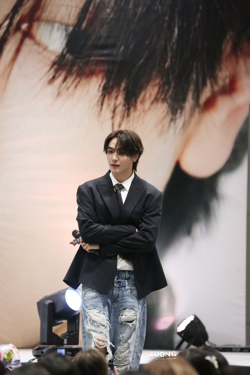 JoongOfficialTH's tweet photo. #24ปีซัพพอร์ตจุงคนนี้ได้มั้ยฮับ 🎂✨️

จบลงไปแล้วนะคะสำหรับงาน ' JOONG 24th LEVEL UP ' ในวันนี้

ขอบคุณทุกคนที่ทำให้งานในวันนี้เกิดขึ้นได้ ขอบคุณทุกๆแรงซัพพอร์ตที่มอบให้จุง อาเชนคนนี้ คนที่พวกเราภูมิใจในตัวเค้ามากๆ หวังว่าทุกคนจะมีความสุขกลับไปไม่มากก็น้อยนะคะ

ถ้าหากมีข้อผิดพลาดประการใด Joong official Thailand ขอเป็นตัวแทนทีมงานทุกคน ขออภัยมา ณ โอกาสนี้ด้วยนะคะ 🙇‍♀️

@ChenRcj #จุงอาเชน #JoongArchen