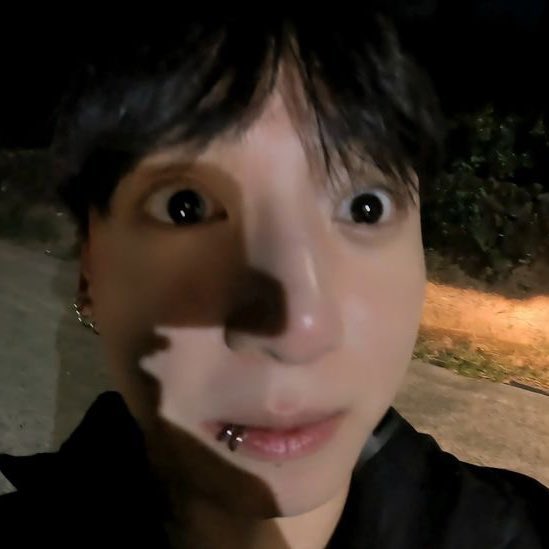 jjkgaIlery's tweet photo. 🥺 https://t.co/JkfN0yxWo8