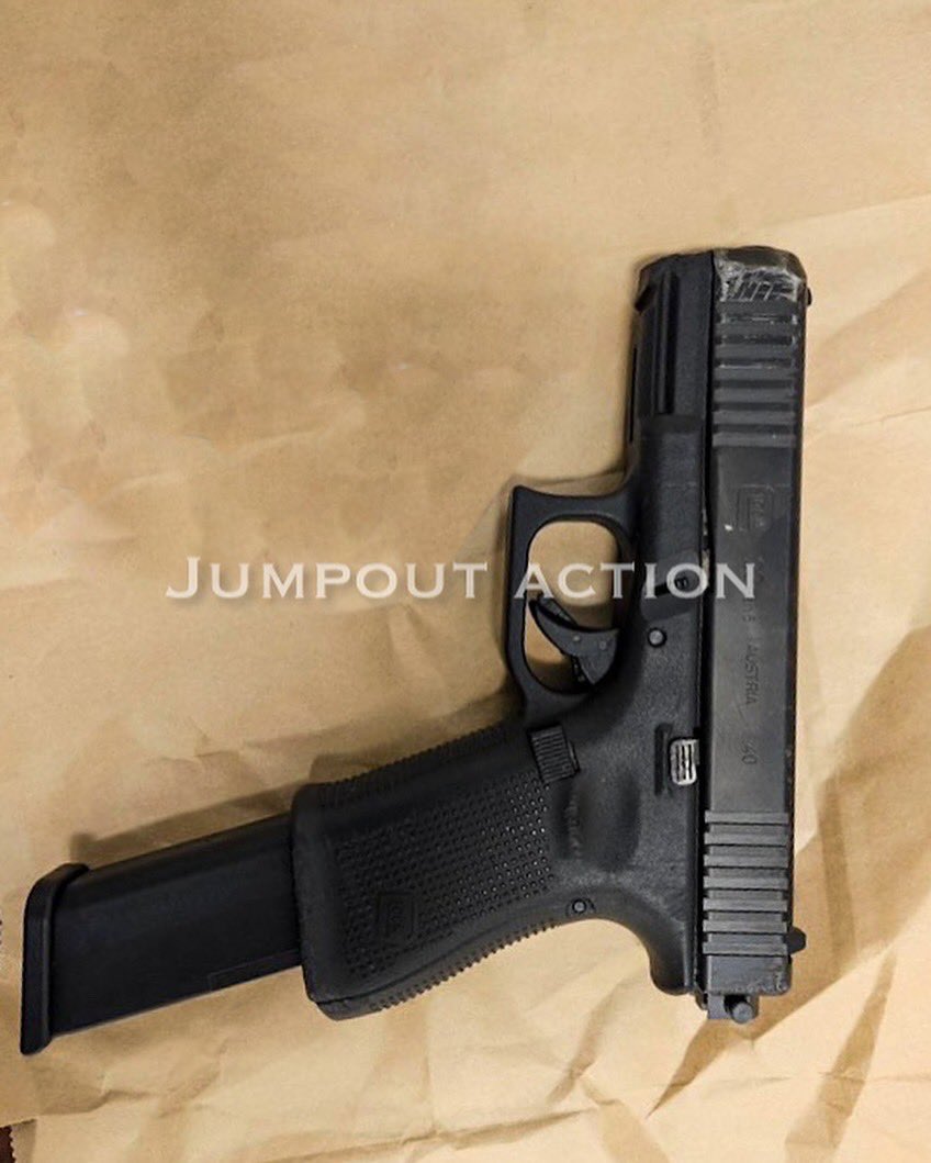 Jumpout Action tweet media