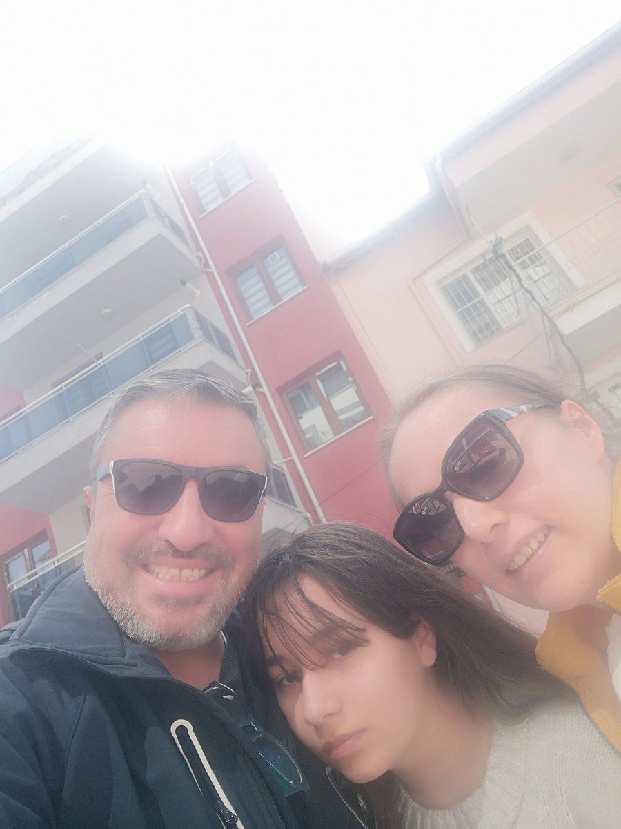 Burakicoz's tweet photo. @berkayildrm1 Oyumuzu kullandık Uşak dan İstanbul a Berkay Yıldırım a bizim sesimiz olduğu için doğruları herdaim korkusuzca ifade ettiği için içöz ailesi olarak sevgilerimizi sunuyoruz. Hem Fenerbahçe ye hem milletimize yaşatılan haksızlıkları herzaman yaptığın gibi haykırmaya devam et 💙💛 https://t.co/M3QxoyXFZy