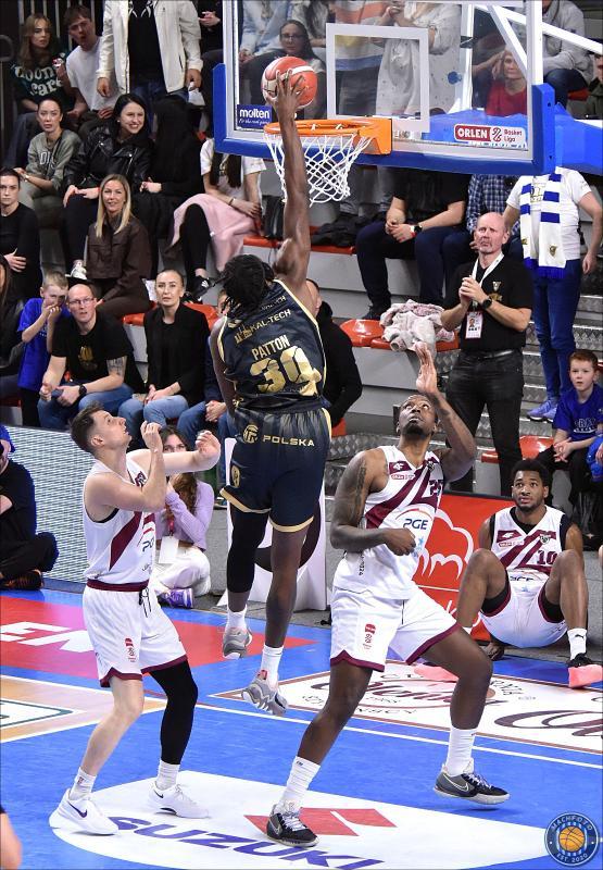 Krzysztof Machowski tweet media