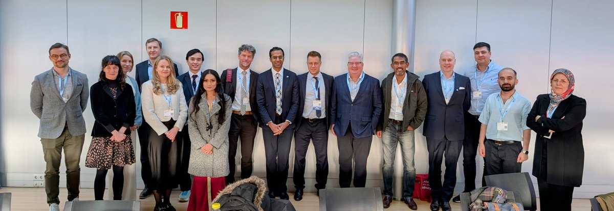 BURSTurology's tweet photo. Delighted to be part of the global collaboration behind the ARTS trial — a fantastic example of what international research networks can achieve!

We are honoured to represent #BURST at today’s ARTS researchers’ meeting 🌟

🌍 #EAU25 #UroSoMe #ARTSTrial https://t.co/K0AhrmlAj1