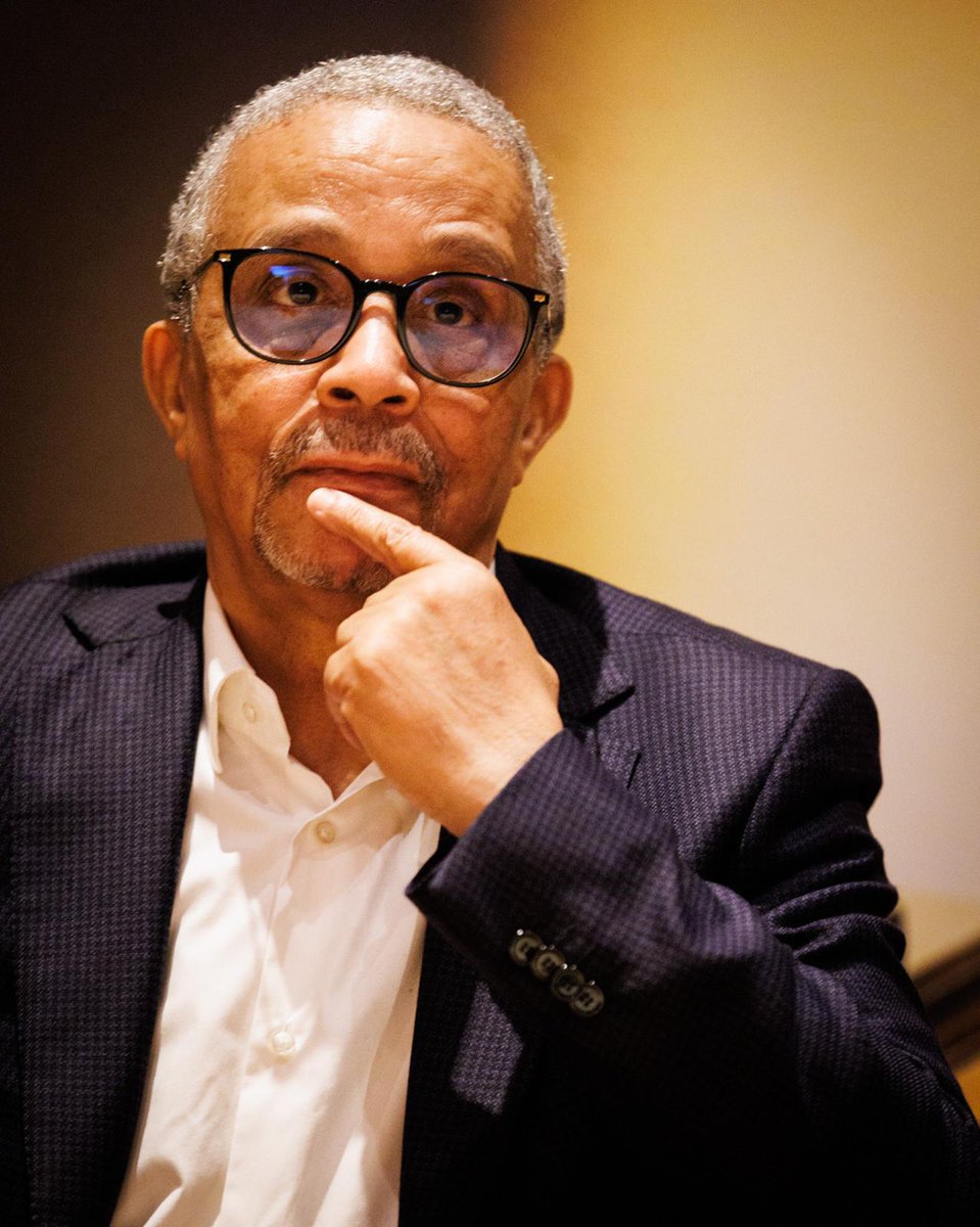 Libri Come tweet media