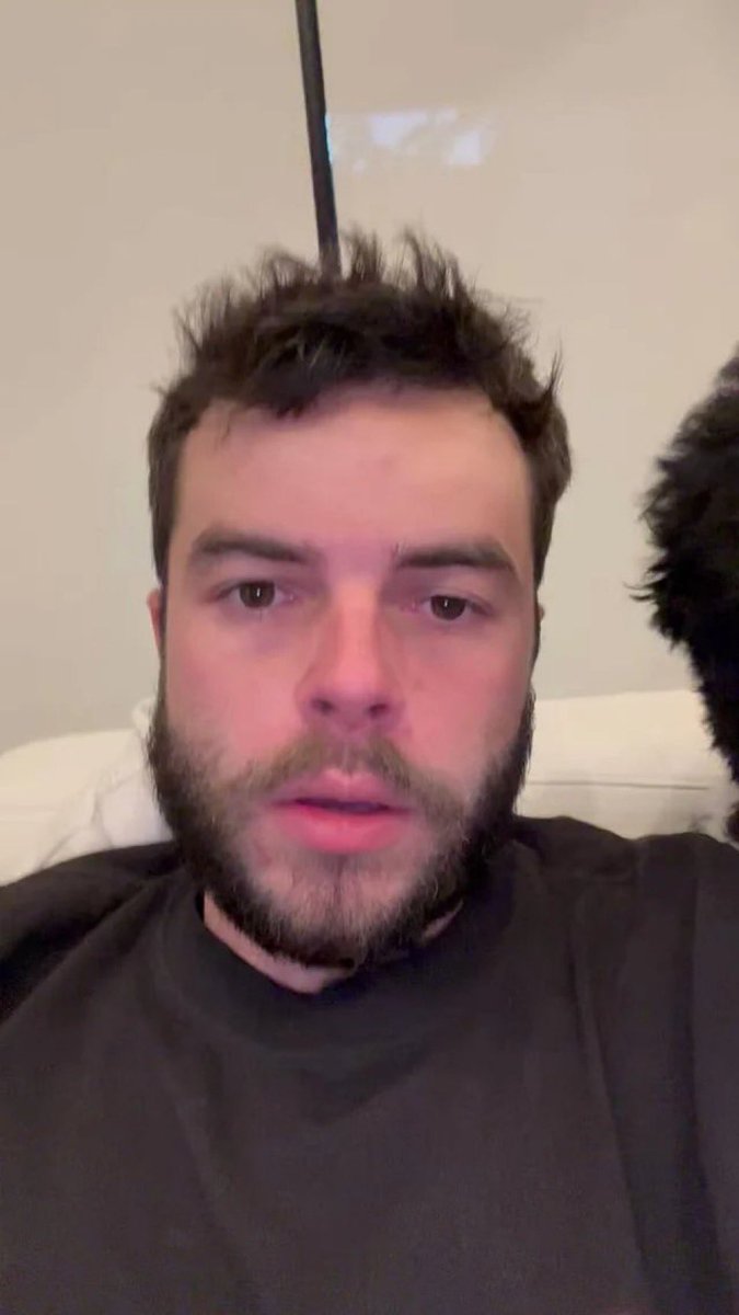 CDLHater's tweet image. BREAKING : CEO of LAT Nadeshot has been seen holding Scrappy by the neck and slinging him around outside the venue after the loss to Ultra.

"I'm gonna teach you a lesson your father didn't" 😳

(Via @GGBreakingPoint)