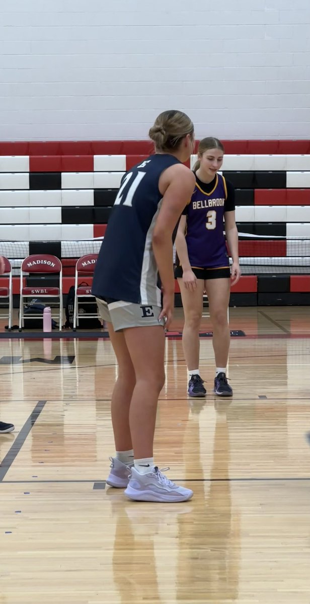 EdgeGirlsBBall's tweet photo. Kamdyn had a couple buckets along with some nice hustle plays in the SWBL All Star game today!! 🏀

Great job today Kam! Thank you for everything you’ve done for our program, and we wish you luck in your new adventures ahead!!

@KamdynBuck https://t.co/iua0dprNLn