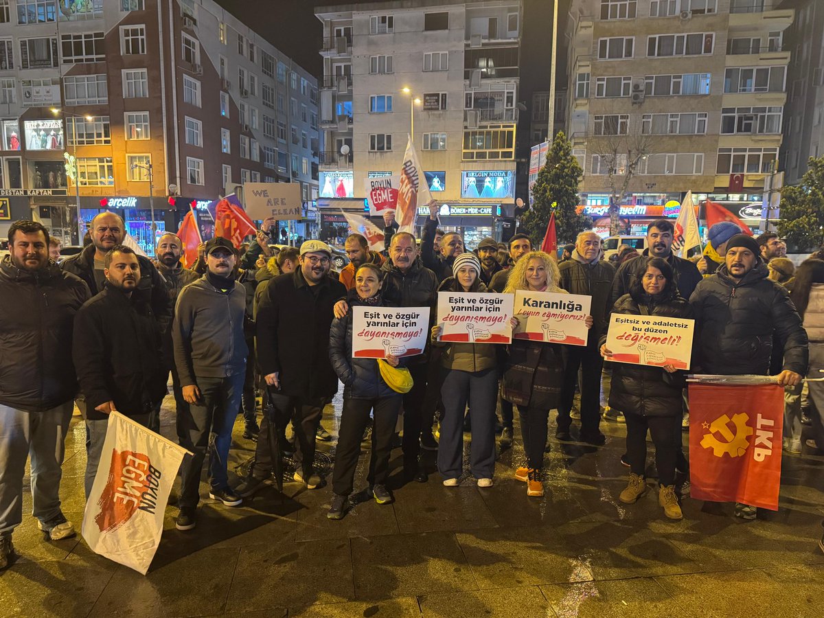 TKPtekirdag's tweet photo. Yüzlerce  yurttaşımızla AKP zorbalığına karşı seçme ve seçilme hakkımızı savunmak için Çorlu'da meydanlardayız 

#Çorlu https://t.co/O1BXw0AYyz