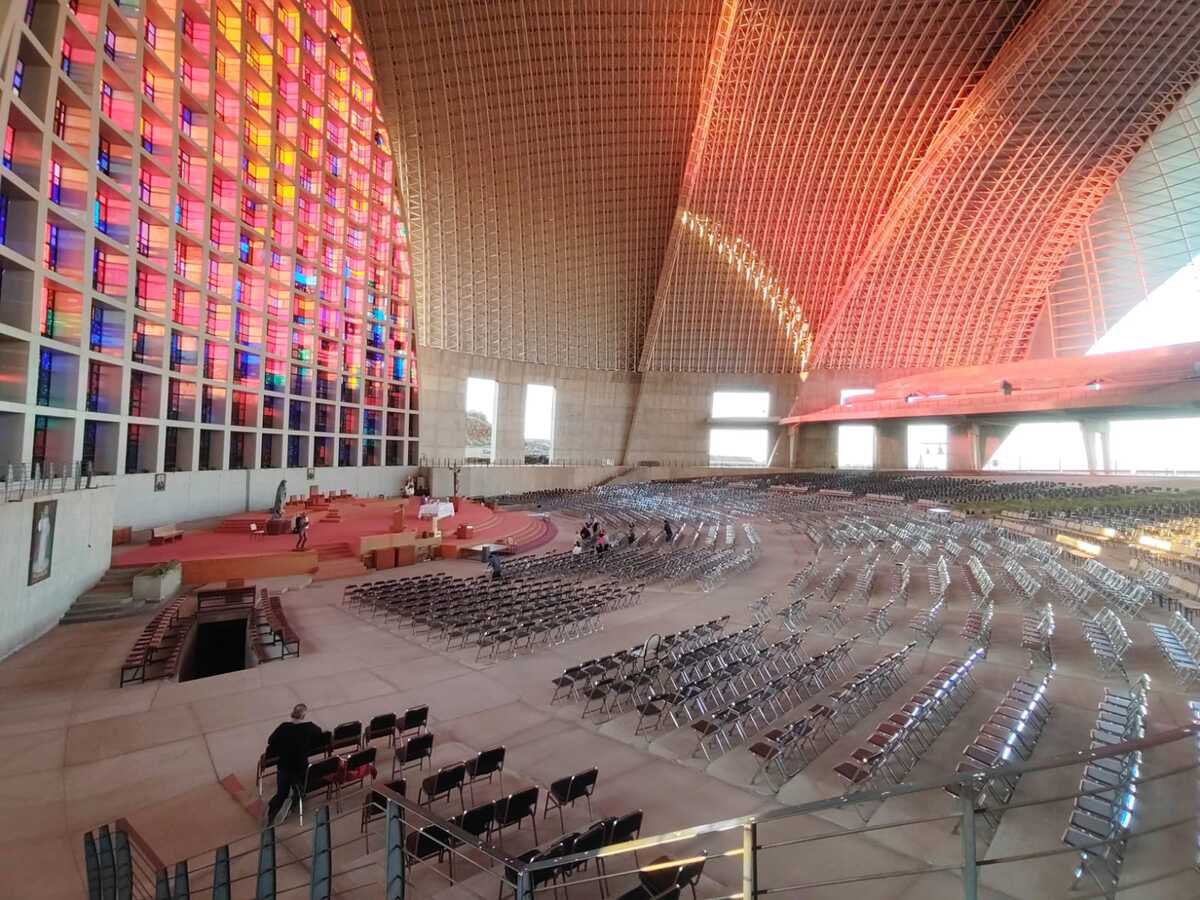 fjaranguren's tweet photo. Santuario de los mártires. Arquitectos José Manuel Gómez Vázquez Aldana y Fray Gabriel Chávez de la Mora (Tlaquepaque, Guadalajara, Jalisco, México).
#domingosdeParroquia https://t.co/QuCYurPMhs