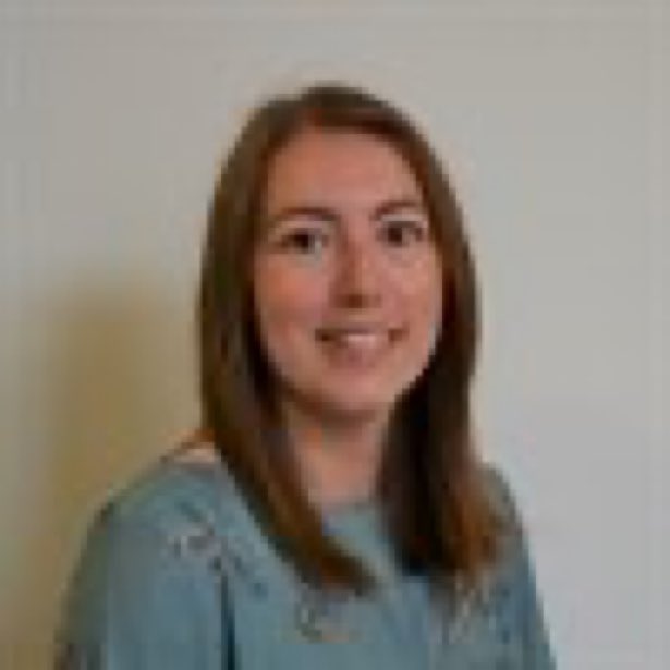 This is Stephanie Mander who wants to cancel Easter in a school in the UK. Should she lose her job?
Yes or No?