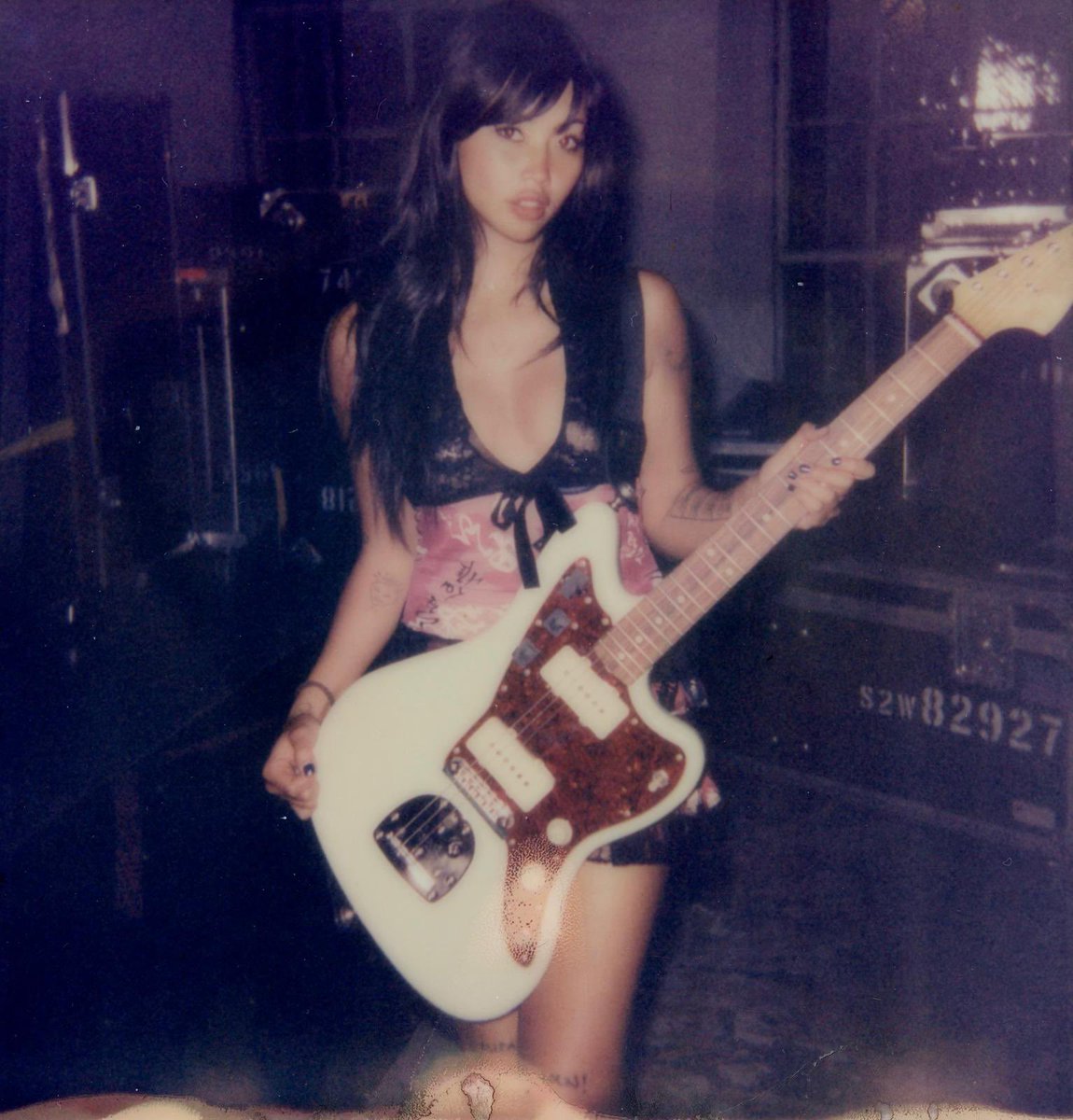 tour’s coming up soon 🎸💘