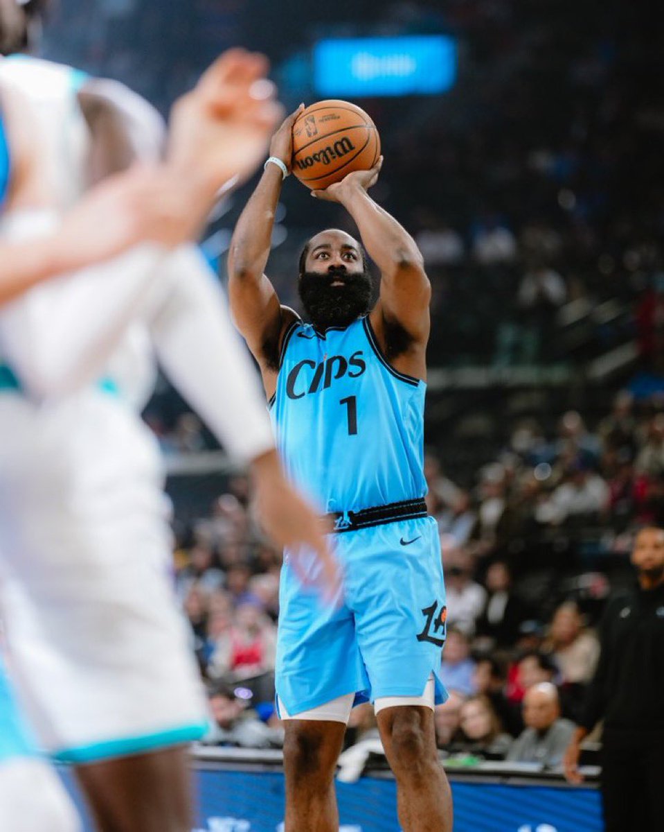 Clippuhz (Carson) tweet media