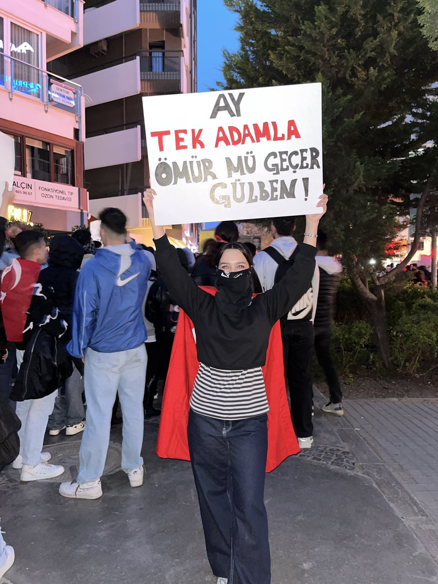 notjustart99's tweet photo. #adalet
#alsancak #izmir https://t.co/Wo0p2S48dA