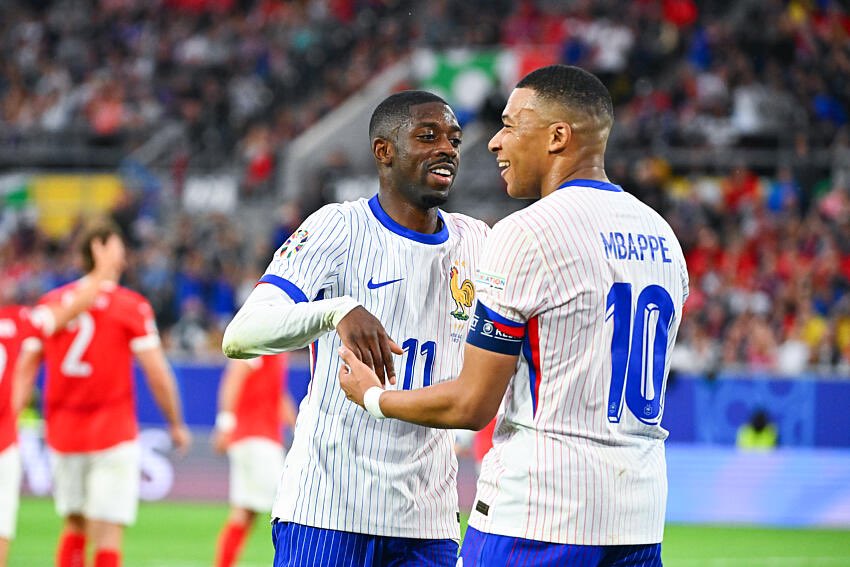 Gonna keep rating the national top teams and we can compare at the end. 

Next up France 🇫🇷 
Might be the best team in the world?
Int. level out of 10:

Maignan 9
Koundé 10
Upamecano 8.5
Saliba 9
Hernandez 10
Kone 8
Tchouameni 9.5
Olise 9
Dembele 10
Barcola 9
Mbappé 10

Total 102