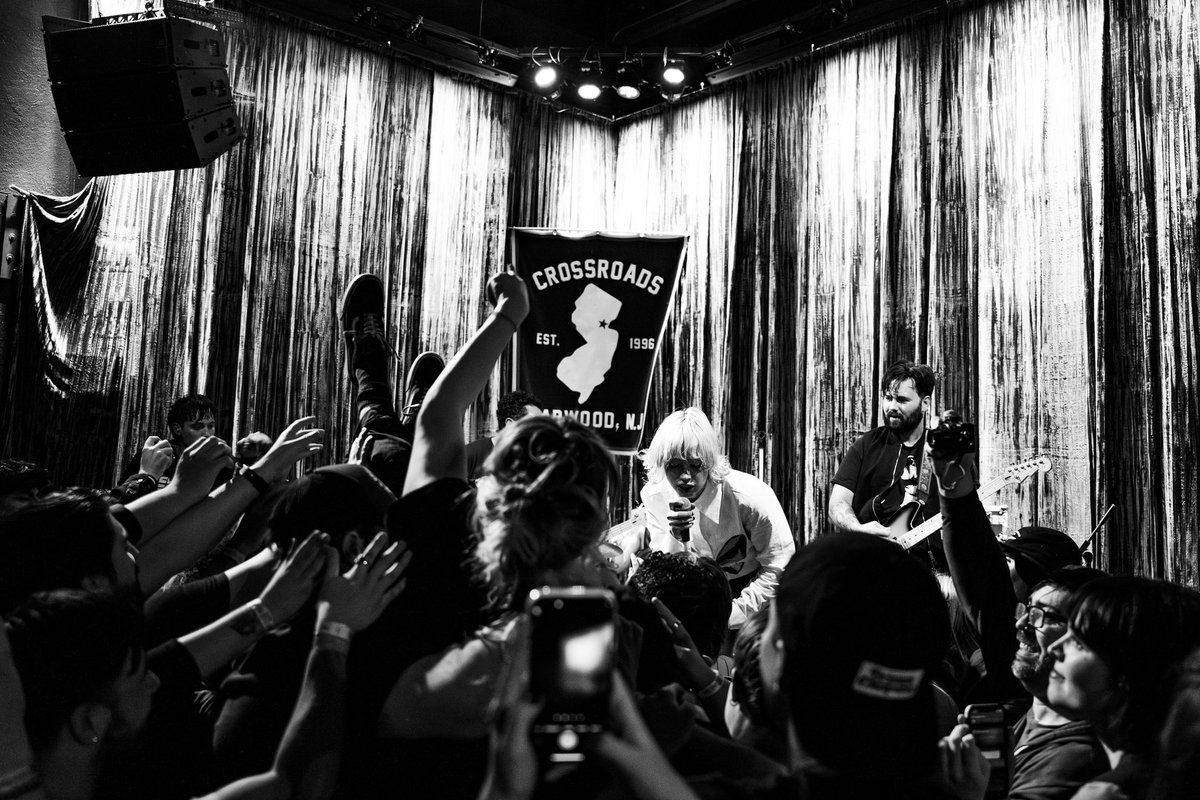 Kate Russell tweet media