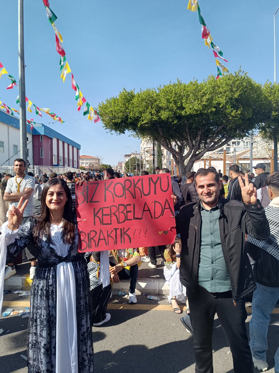 Meryemusluuu's tweet photo. Antalya Newroz alanından bir kez daha haykırıyoruz. Dehaklar yenilecek kazanan direnişçi dewrimci Kawalar olacaktır.
Newroz Piroz be
✌️✌️✌️ https://t.co/hneIjxKgwJ