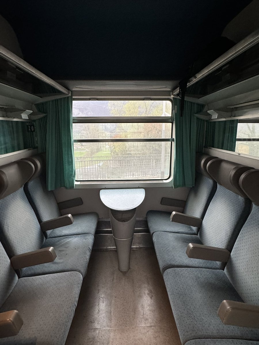 Willy Rovelli (Pastille bleue) tweet media