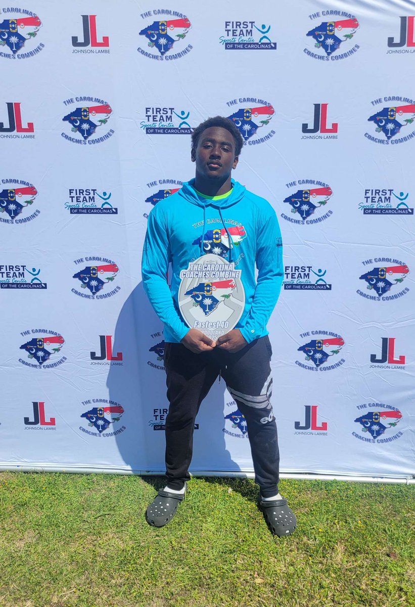 Tyree Patton (@typatton_6) on Twitter photo Blessed to receive the fastest 40 award at the <a href="/CoachesCombines/">Carolinas Coaches Combine</a> against some of the best players in SC! Ended up running a 4.51! <a href="/ahren_self/">Ahren Self</a> <a href="/SummervilleFB/">Summerville Football</a> <a href="/PrepRedzoneSC/">Prep Redzone South Carolina</a> Blessed to receive the fastest 40 award at the <a href="/CoachesCombines/">Carolinas Coaches Combine</a> against some of the best players in SC! Ended up running a 4.51! <a href="/ahren_self/">Ahren Self</a> <a href="/SummervilleFB/">Summerville Football</a> <a href="/PrepRedzoneSC/">Prep Redzone South Carolina</a>