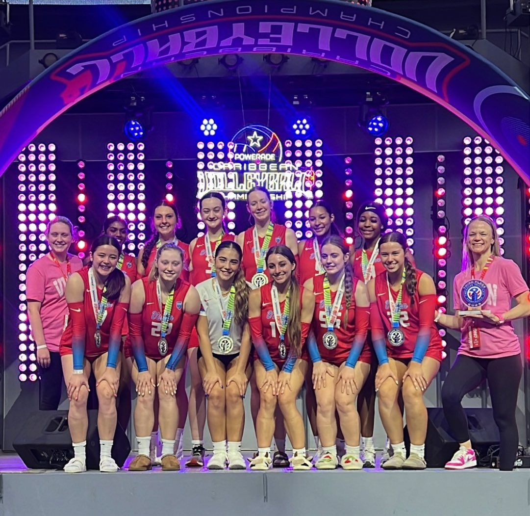 VisionVBClub1's tweet photo. #Vision16EXVBlue makes the big stage taking 3rd place at Caribbean Volleyball Championship! Great weekend of hard work and fight! #WeAreVision #MakingMemories https://t.co/xviexOuZdl