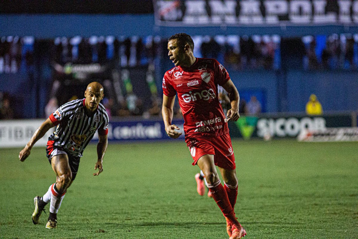 VilaNovaFC's tweet photo. Fim de jogo: Anápolis 2x0 Vila Nova. Domingo que vem, dia 30, é o jogo de volta no Serra Dourada às 17h. 🇦🇹 https://t.co/cW3sPLNjtn