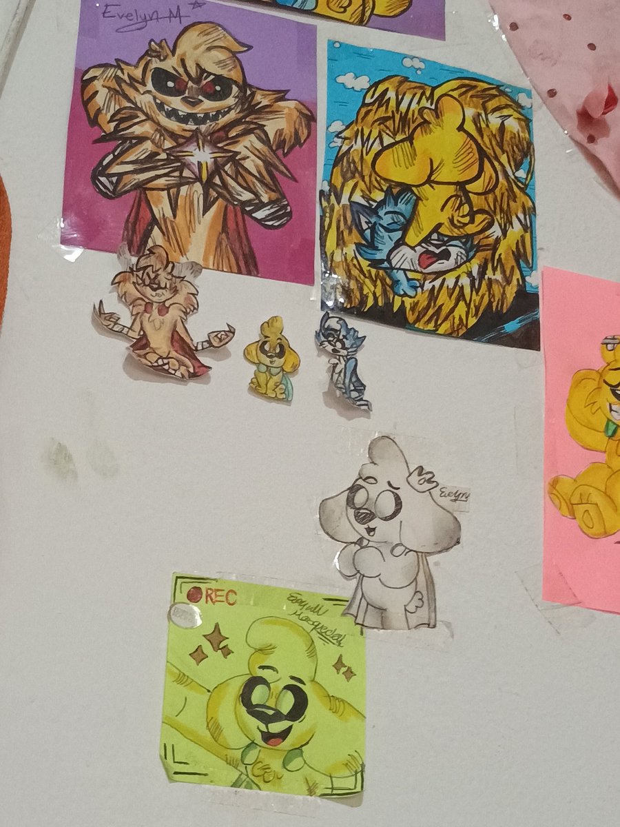 Cómo olvidar cuando hice a Exe Akela y Mike minis