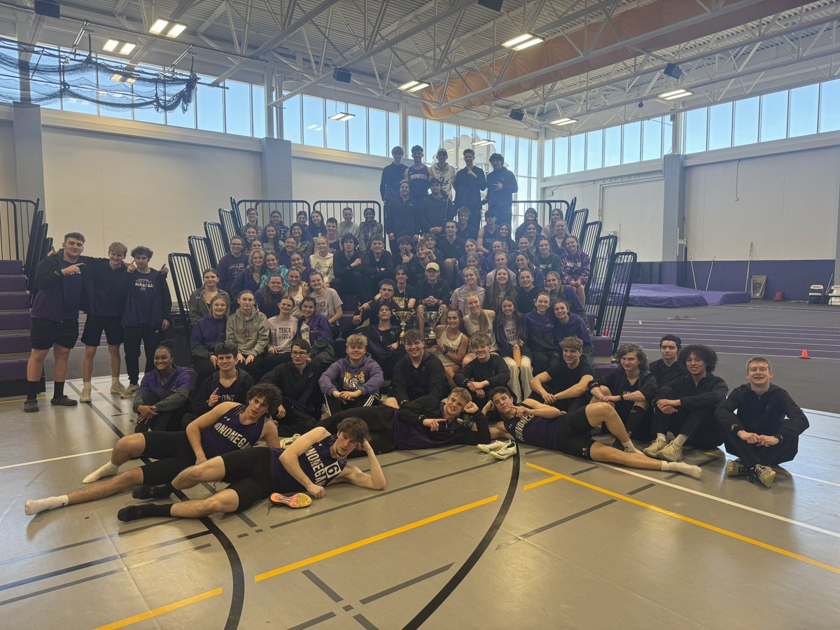 What a weekend!! 🏆

Both the girls and boys teams are NIC-10 indoor champs!! 🥇 

We had several PRs and SRs shattered! Incredible performances all around! So proud of this entire group! 💥