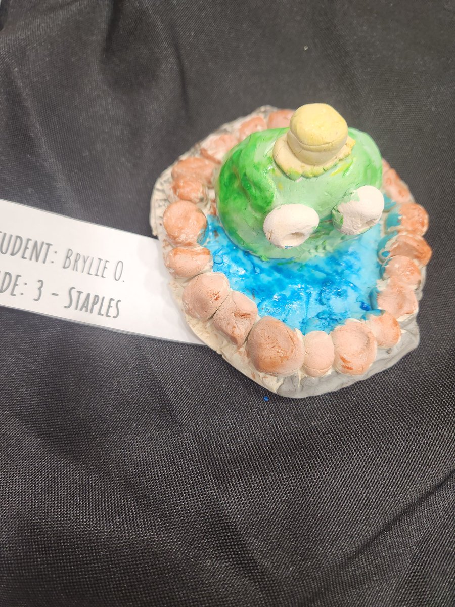 Mrs. Kelly Staples tweet media