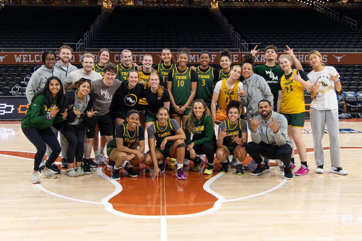 Kenia Cole (@coach1nia) on Twitter photo Legends forever #Team105 #TOD 💚💛 Legends forever #Team105 #TOD 💚💛