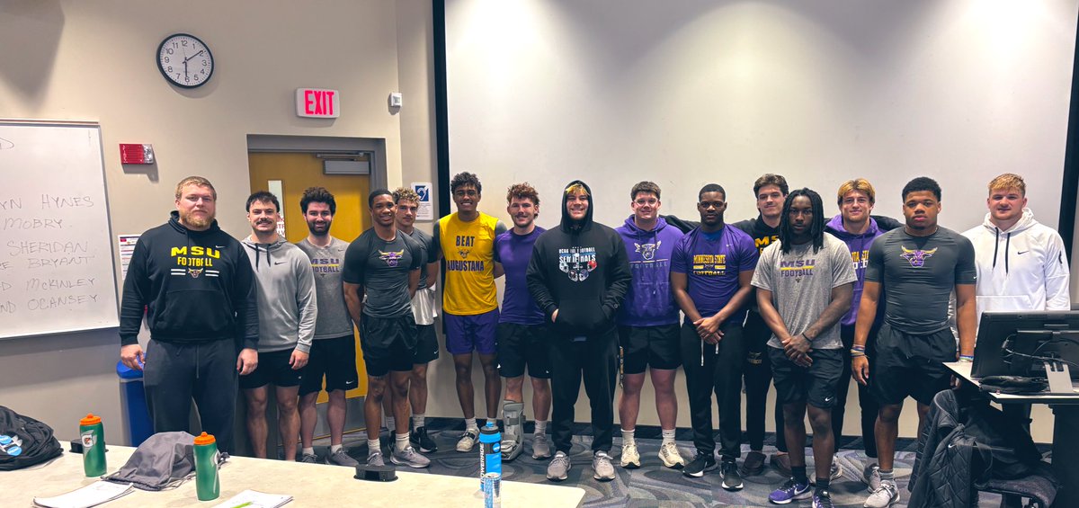 SERVICE SUNDAY! 

These young men participated in “Saving Lives at Minnesota State”

NMDP runs the national blood stem cell reigstry which helps connect blood cancer patients with life-saving blood stem cell donors.

Great job! 🤘🏽😈#FEAT