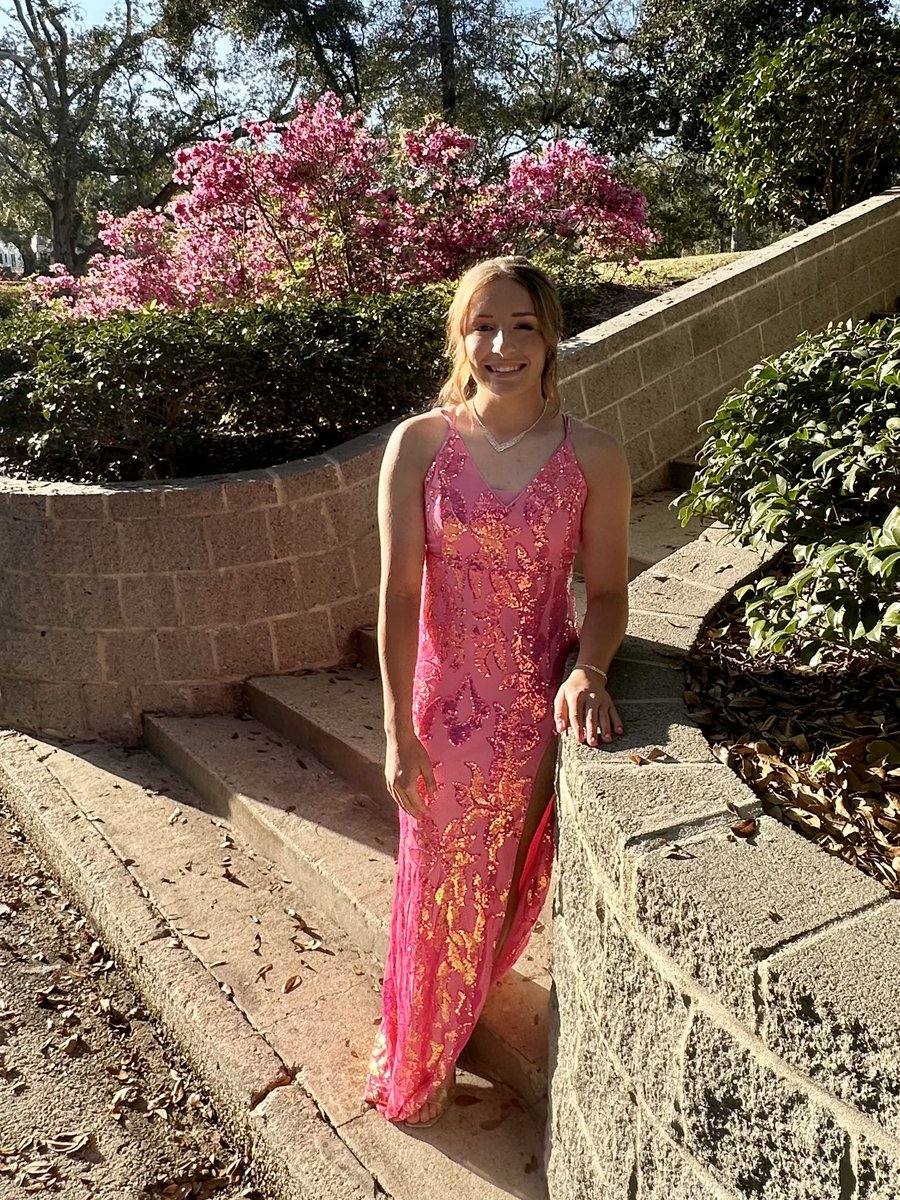 Miriam Adams tweet media