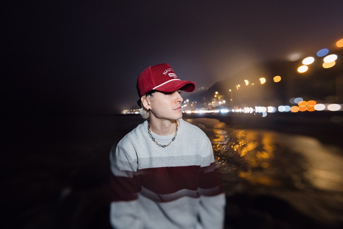 ChrisvelezMyW's tweet photo. Orgullosas de ti estamos y muy ansiosas de ver todo! ✨🤍 @christophervele https://t.co/tX1ucSWEIa