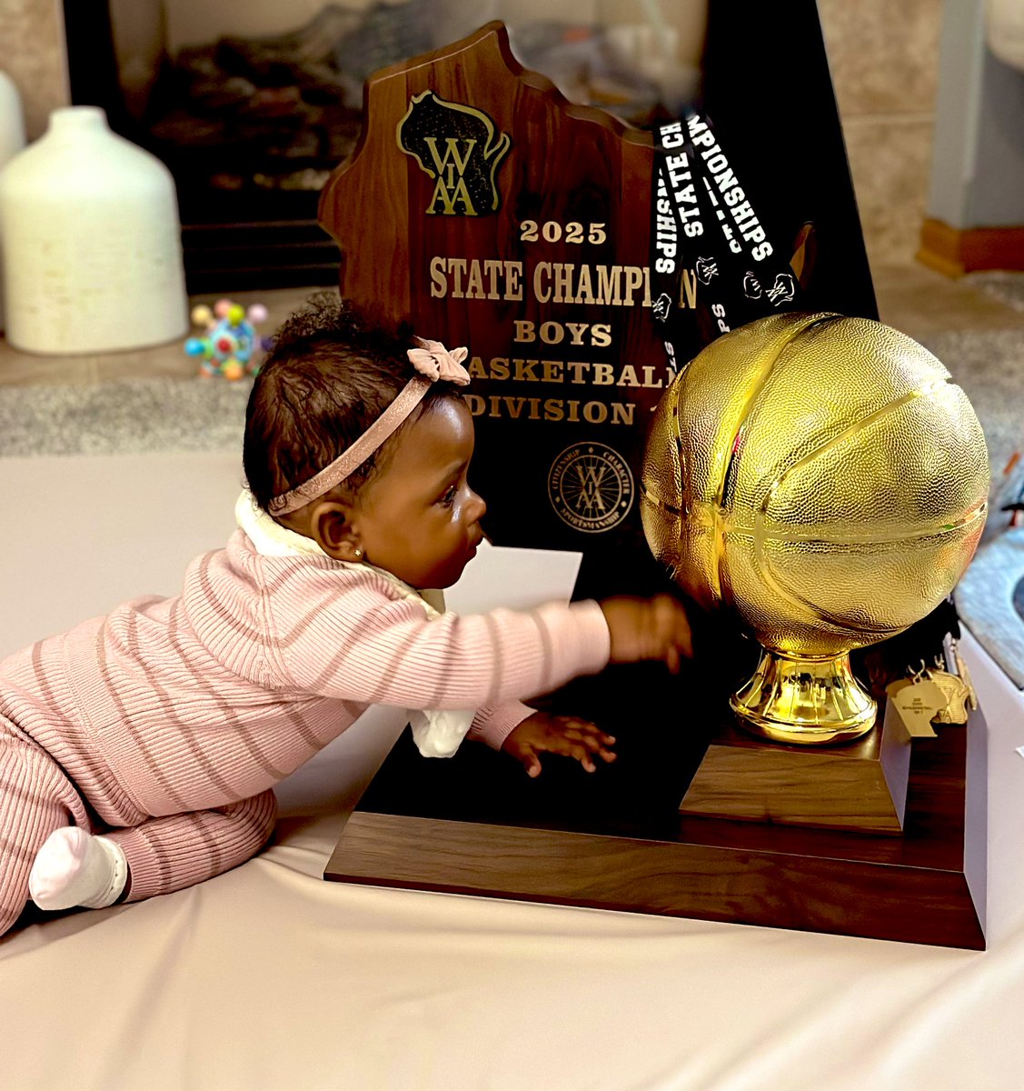 ChampionLife23's tweet image. Someone found a new toy… 

#ChampTalk #wiaabb #MarchMadness #Cultivate