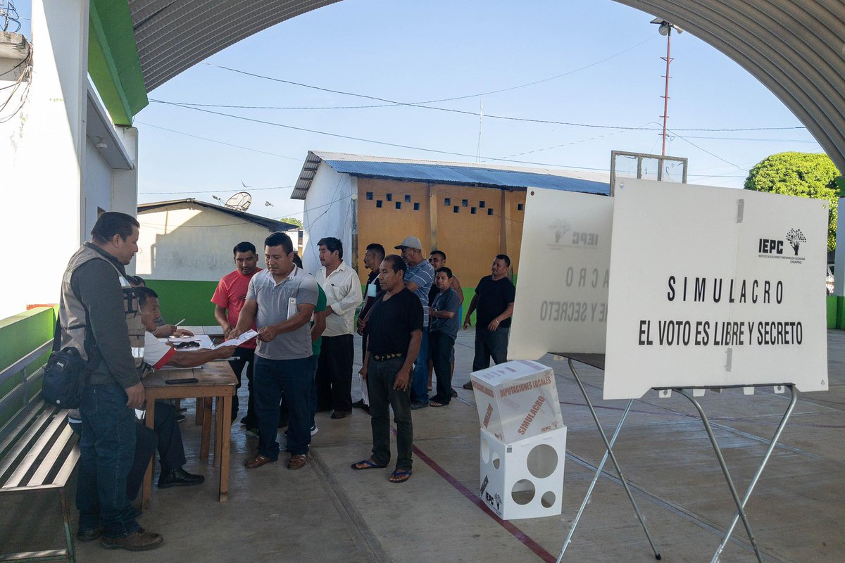 En los municipios de Palenque, Ocosingo, Chilón, Salto de Agua y Tumbalá, dio inicio este gran ejercicio democrático sobre la construcción de “La autopista es nuestra, la ruta de las Culturas Mayas”. En un ambiente pacífico y de mucha participación ciudadana se está desarrollando