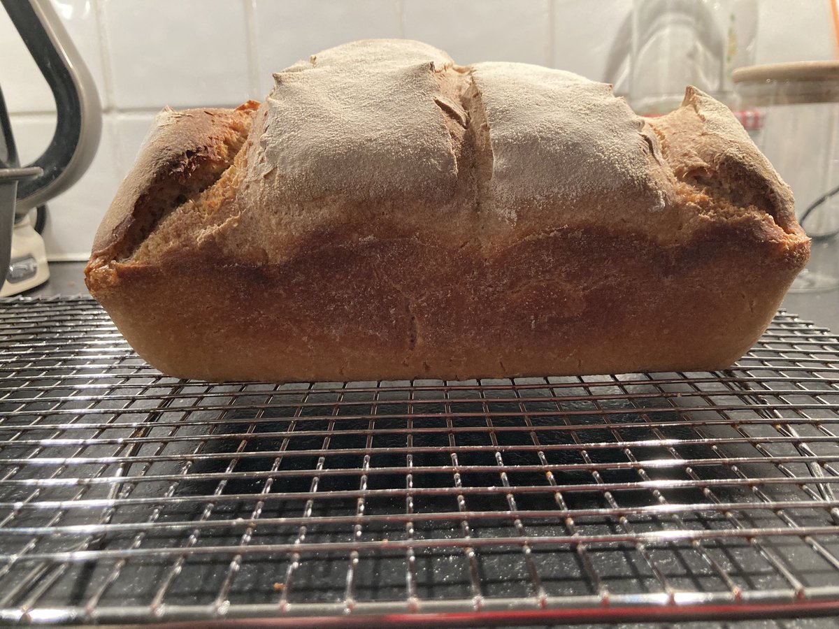 #Sunday bake day … #Stoneground &amp; #rye flour sourdough tin loaf, great for work day #sandwiches. 
What’s your favourite filling ?