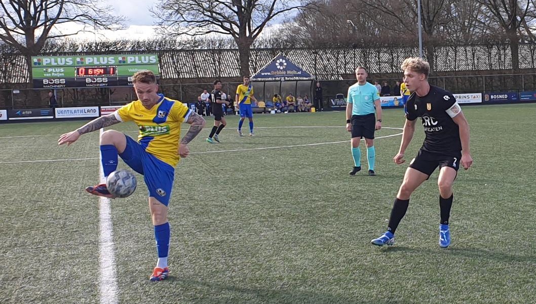 RKVVO laat het afweten tegen nabuur DBS en ziet de gasten uit Meerhoven er (opnieuw) met de verdiende buit vandoor gaan => omroepveldhoven.nl/?p=21942