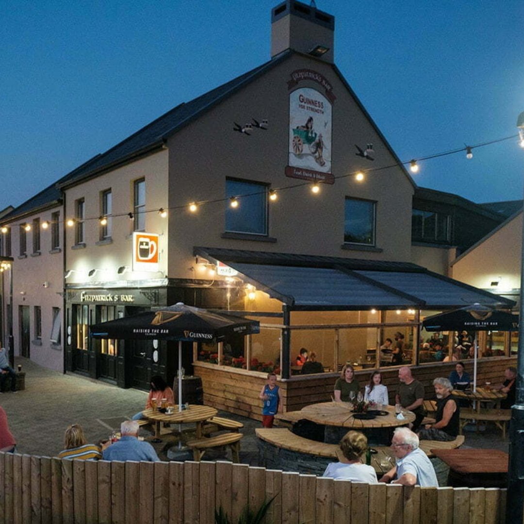 ClareTourism's tweet image. 💛💙 Stay in Comfort in County Clare! Looking for a unique getaway? Hotel Doolin, an intimate boutique hotel offers a warm welcome and award-winning hospitality.

✨ Plan your perfect stay in County Clare today! Check out:
🔗 VisitClare.ie/accommodation

#VisitClare #SundayStay