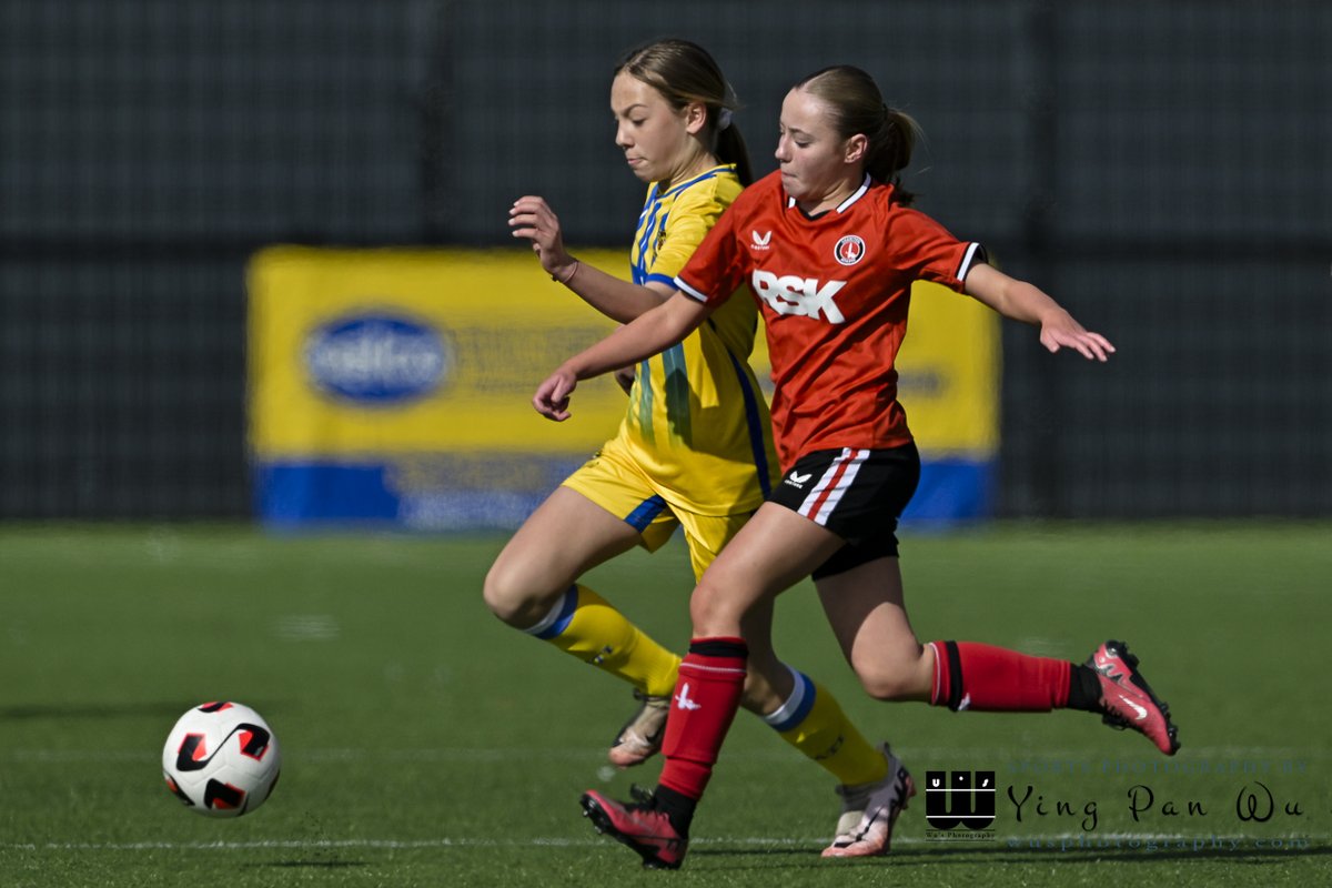 wusphoto's tweet photo. London FA Girls U12 Cup Final Charlton Athletic Academy Girls U12 v Sittingbourne FC Girls U12 photos: https://t.co/68TVG9emcS https://t.co/Xq4ZRZFa6H