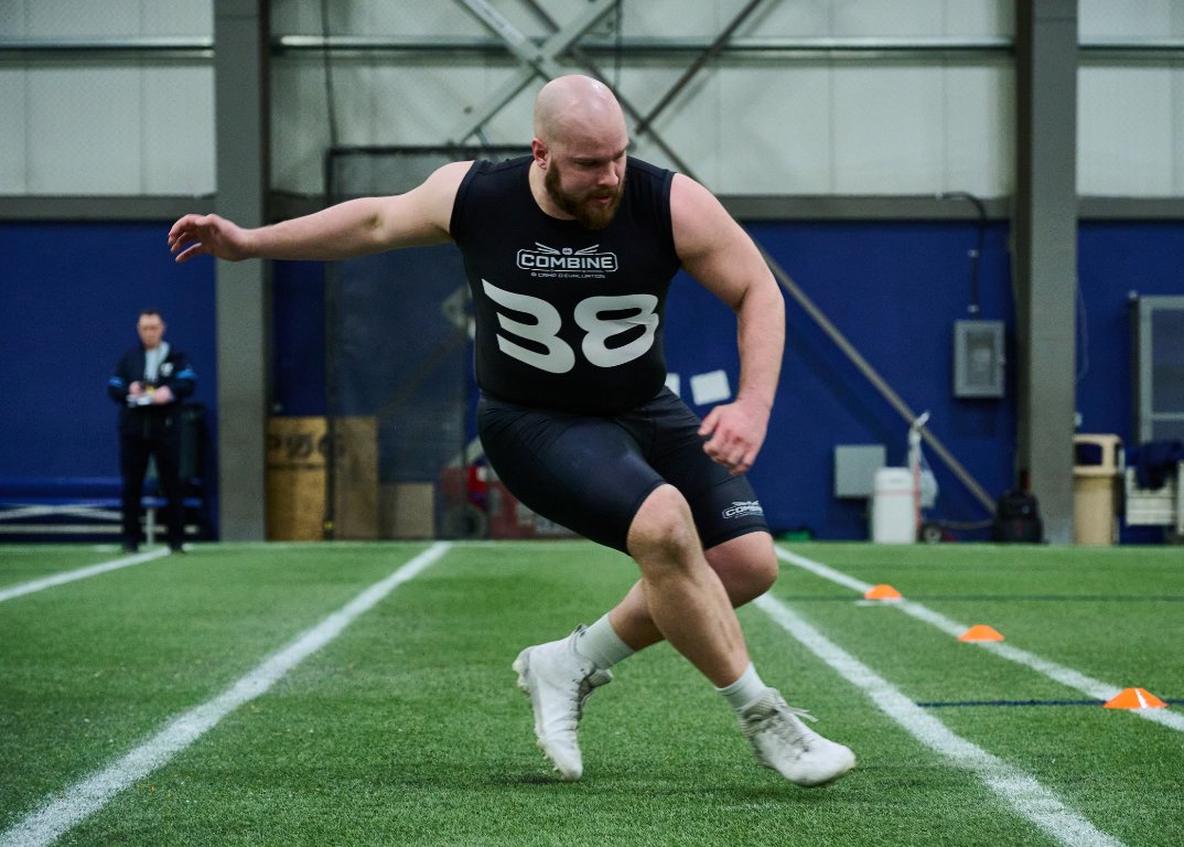 _sportsdave's tweet photo. Regina native Ethan Vibert used home field advantage at 2025 CFL Combine.

💻 https://t.co/62GzidjQVl

#saskatchewan #CFL #CFLCombine https://t.co/N4iCWX6HOb
