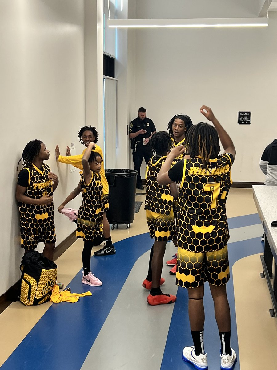 FIRST TOURNAMENT IN THE BOOKS!!! WE WENT 2-1 AT BIG SHOTS SOUTHEAST TIP-OFF BUT CAME UP SHORT. BACK TO THE DRAWING BOARD WE GO. WE ARE SO PROUD OF OUR BOYS. LETS GET IT!!! #LockedIn #GrindMode #CCTYRANTS