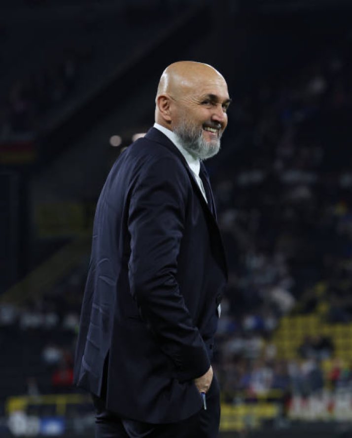 Azuri99's tweet image. #SpallettiOut
#SpallettiOut