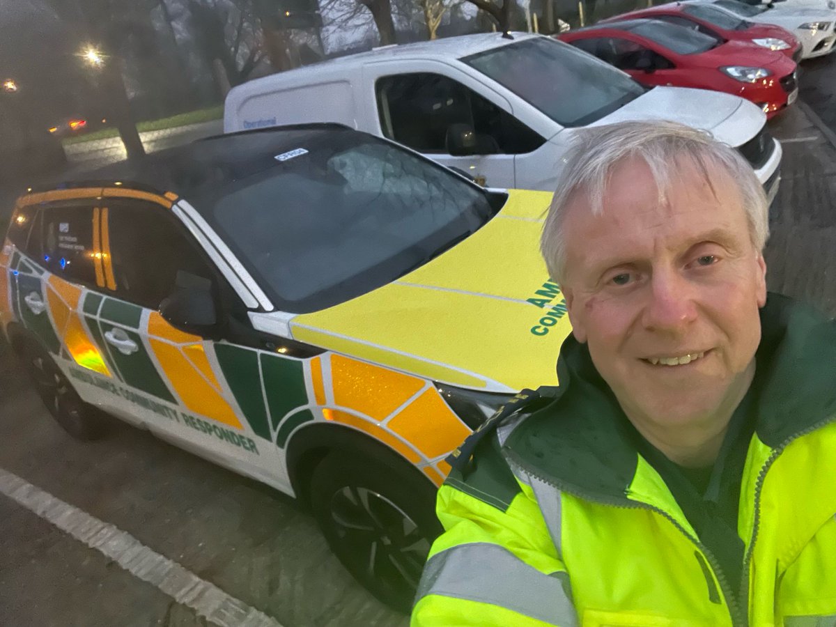 Malcolm at the end of his afternoon shift logged onto and responded to 999 and 111 calls. Three patients attended in Wellingborough Irchester and Rushden. 
 
Stay safe and take care!