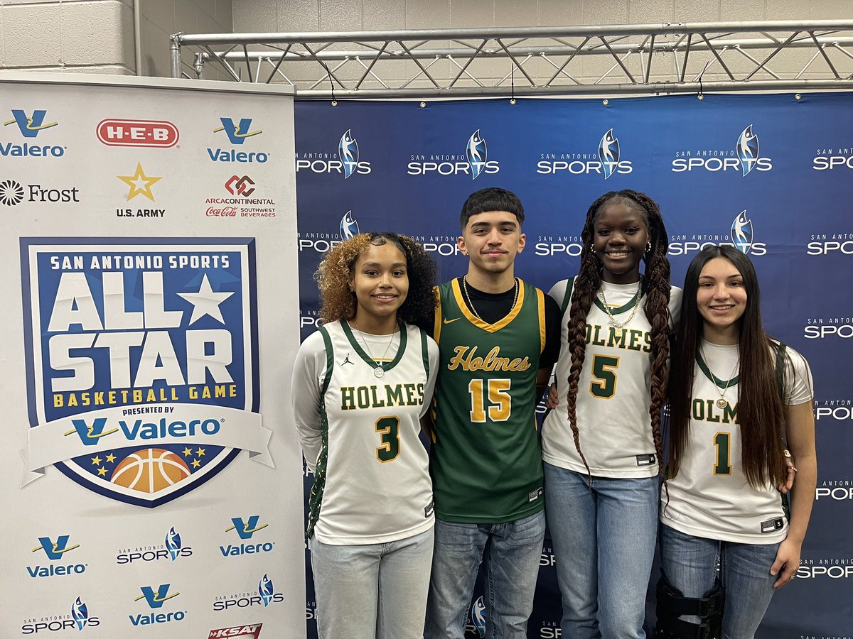 CoachVargas1's tweet image. Excited to watch our very own Joseph Ramon represent @SAHolmesSports and @NISD_Athletics in the @SA_Sports All Star game today! Our @NISDHolmes community is so proud of you @Joseqh_15! Way to go young man! 🐺🏀🐾