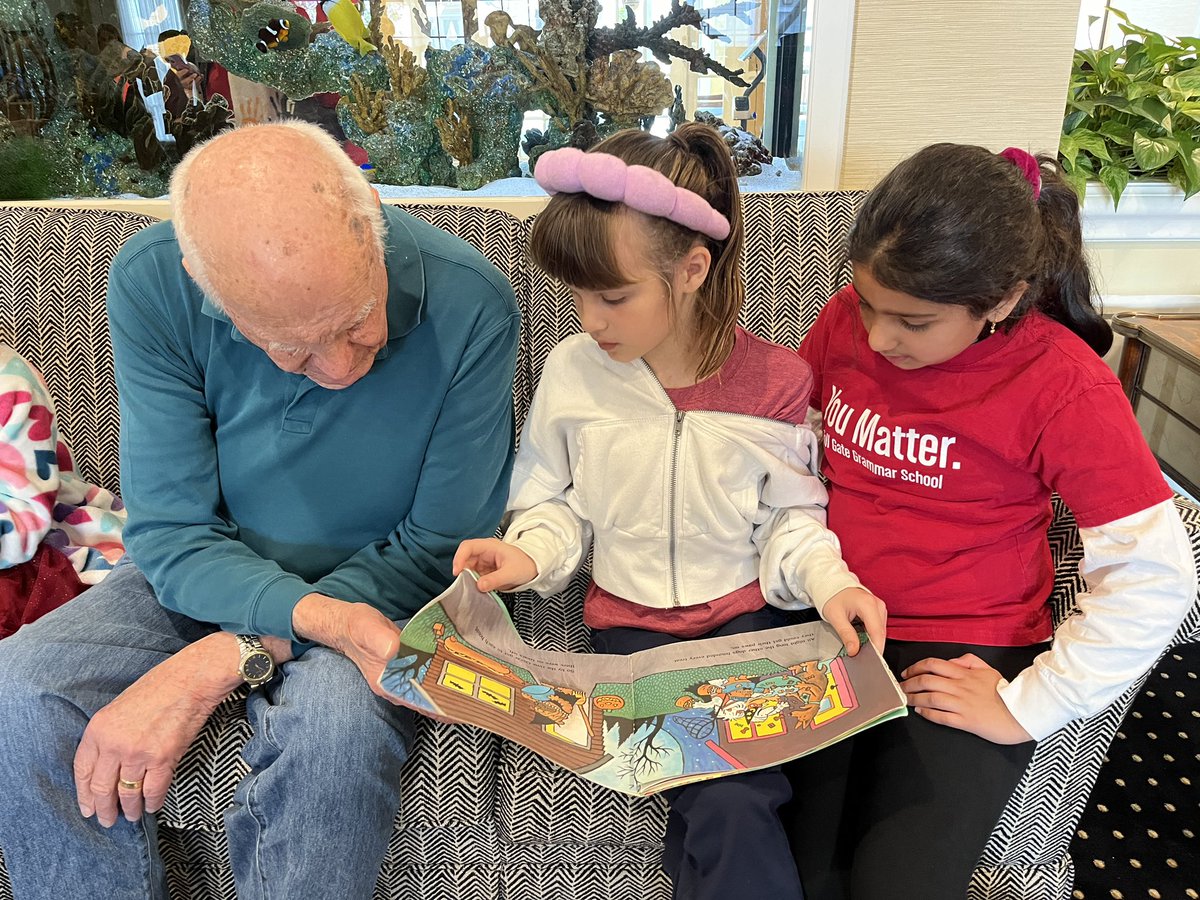 Debbie Booz tweet media