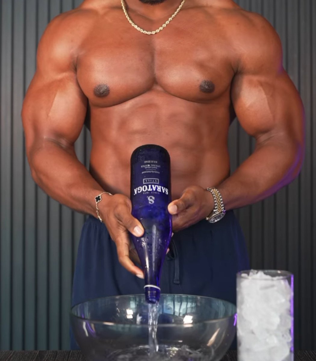 FearBuck tweet media