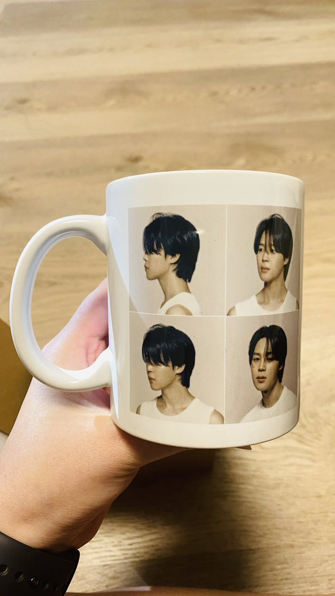 Opulent_Jimin's tweet photo. 🥳Face, Like Crazy 2주년 축하 이벤트🥳

우리 지민이의 첫 솔로앨범
Face 의 2주년을 함께 축하해주세요 💛

🥳#RT 
💛Face 머그컵

LIKE CRAZY WITH JIMIN
LOST IN THE LIGHTS WITH JIMIN
#지민이의_특별한_스토리_FACE
#지민_LikeCrazy_2주년축하해
#2YearsWithFACE
#2YearsWithLikeCrazy https://t.co/GovlJ4TpZl